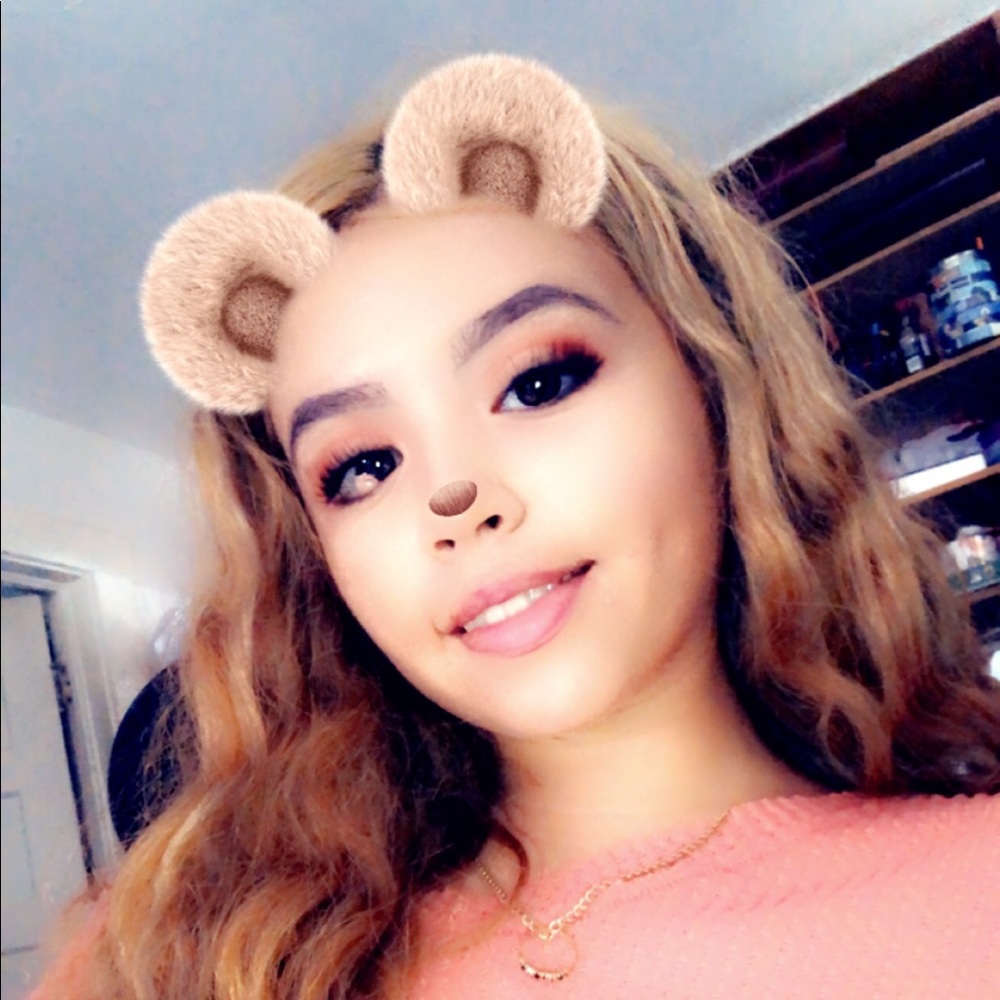 Hi Everyone, I’m willing to make offers today♥️